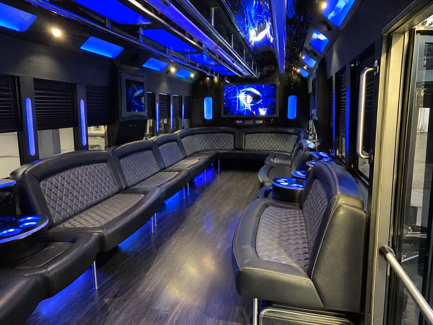 blog rent a bus to savannah st patricks day parade hero