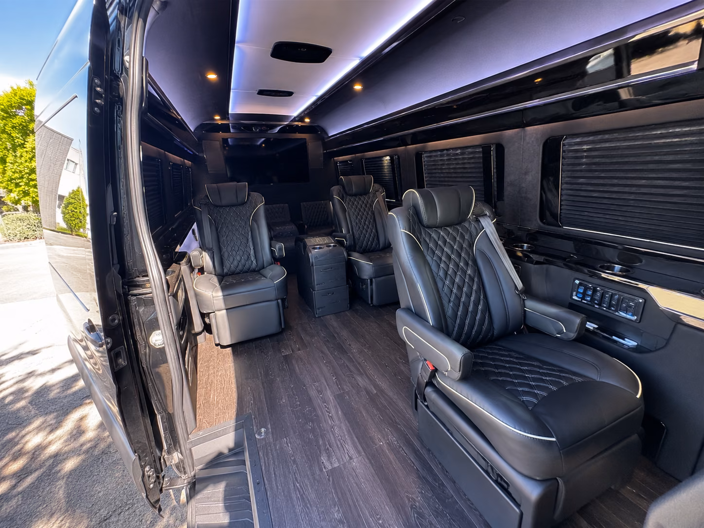book group transportation for your next corporate event 5