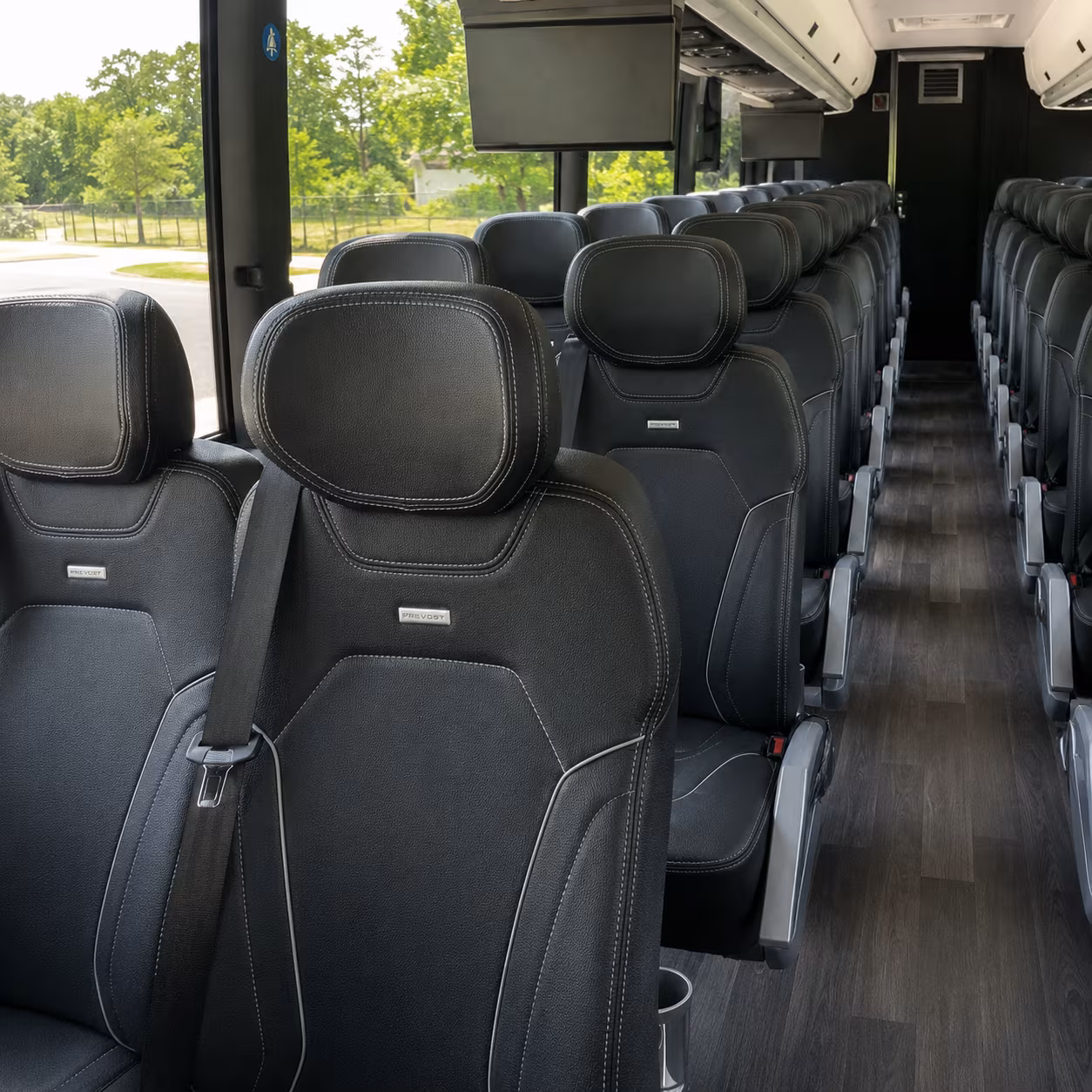 charter bus transfers between sav and the savannah convention center
