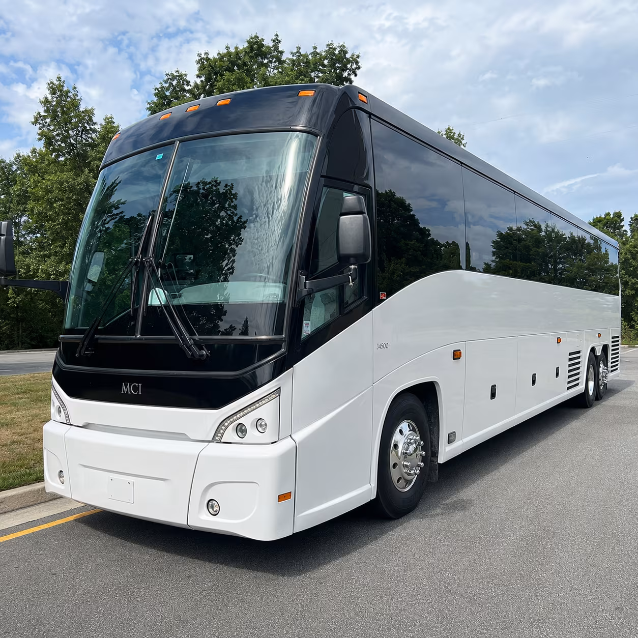 charter buses for multi day conferences at savannah s historic venues