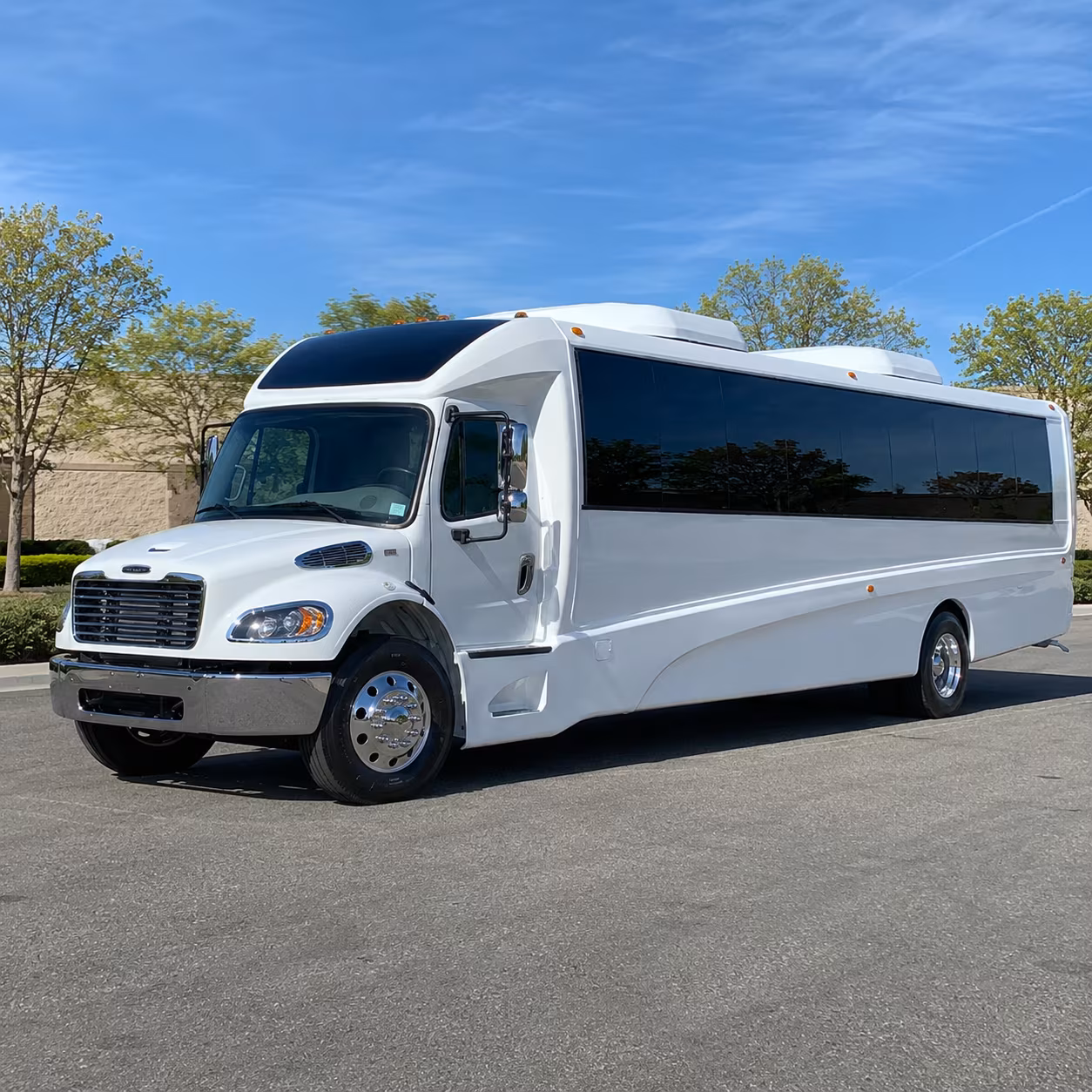 savannah 25 passenger minibus