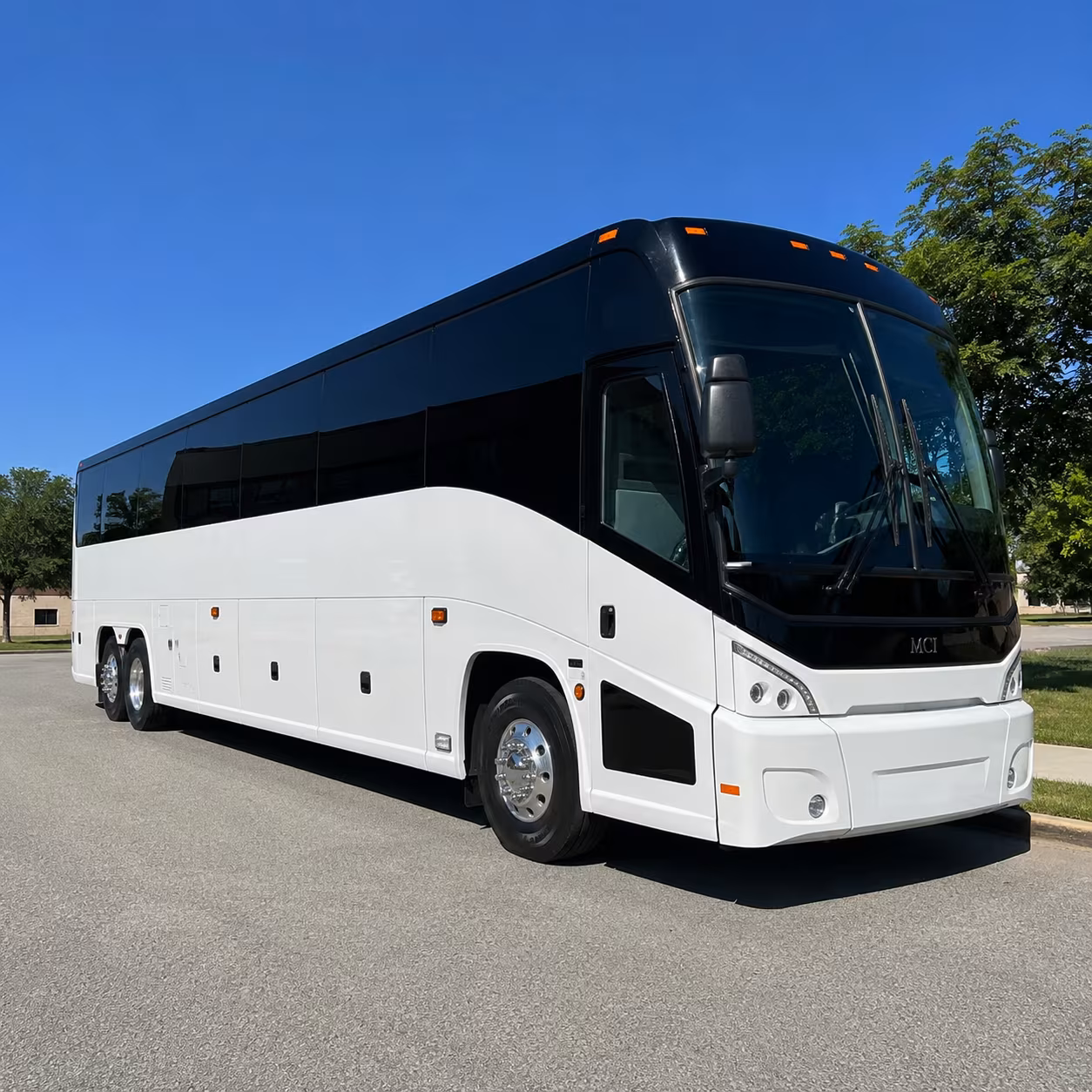 savannah 40 passenger charter bus