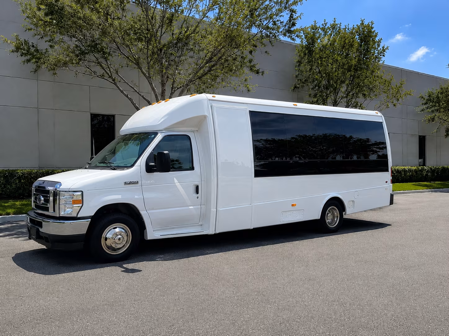 savannah event transportation onboard seating