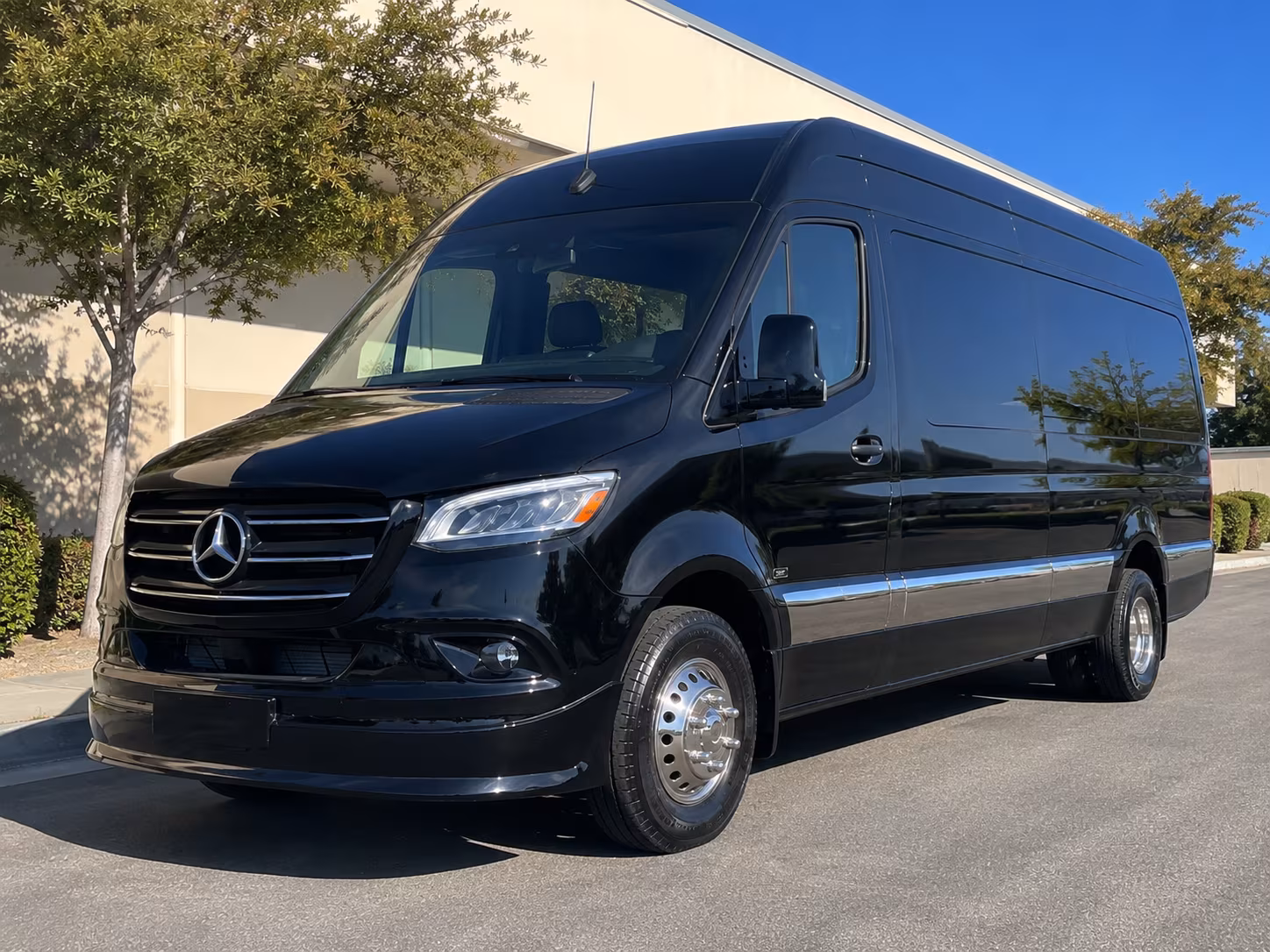 savannah prom transportation onboard seating
